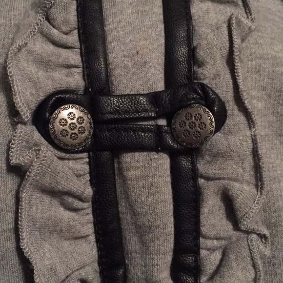 Lydia Jane 2 piece Size 18 Month Outfit - Picture 4 of 4